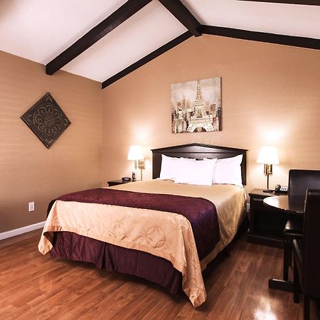 Tri-Valley Inn & Suites Pleasanton Bagian luar foto