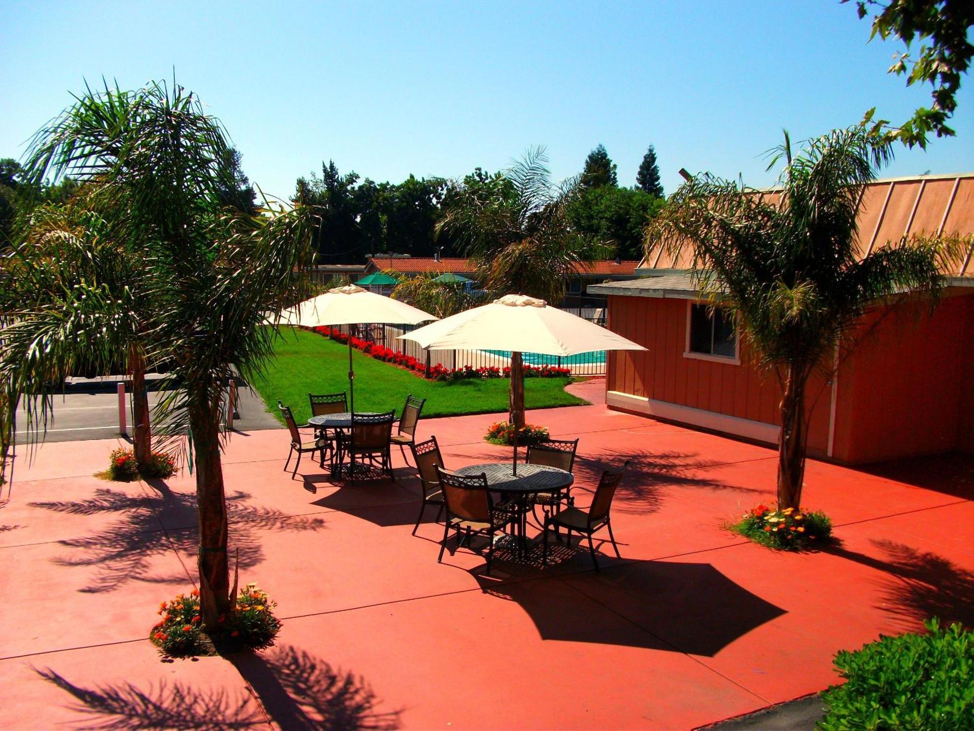 Tri-Valley Inn & Suites Pleasanton Bagian luar foto