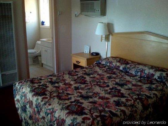 Tri-Valley Inn & Suites Pleasanton Bagian luar foto