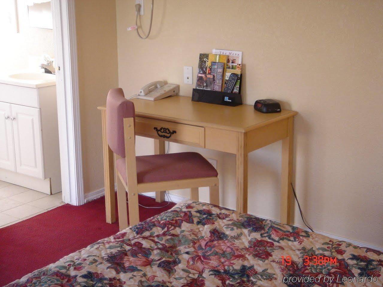 Tri-Valley Inn & Suites Pleasanton Bagian luar foto